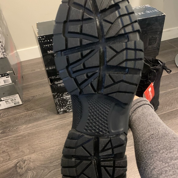 Oakley SI-8 Boots - Picture 4 of 5